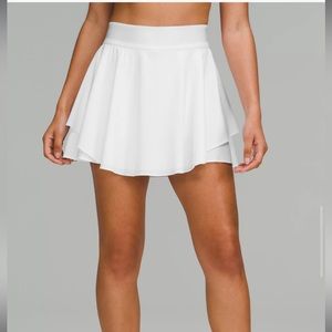 COURT RIVAL PERFORATED HIGH-RISE SKIRT
